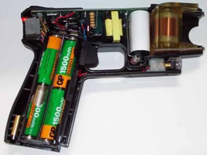 электрошокер Taser